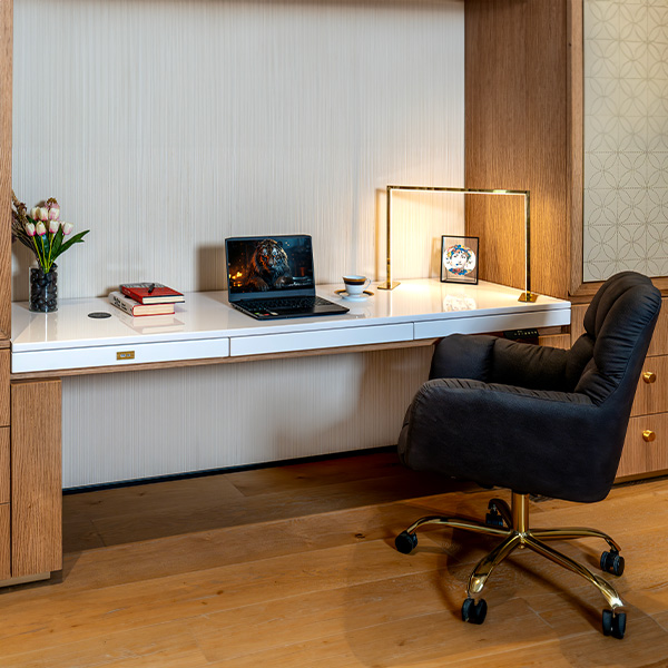 Keyon Cabin Desk