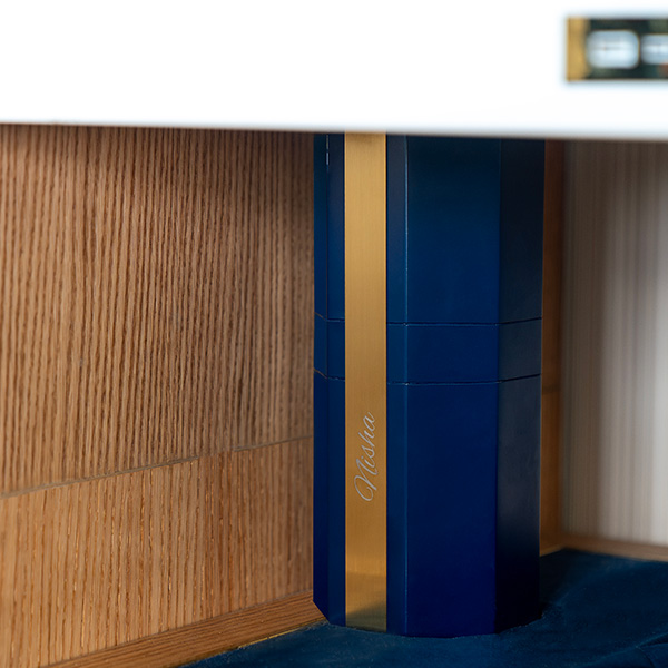 Keyon Cabin Desk