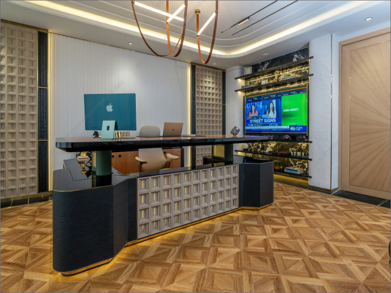 Armaiti Cabin Desk