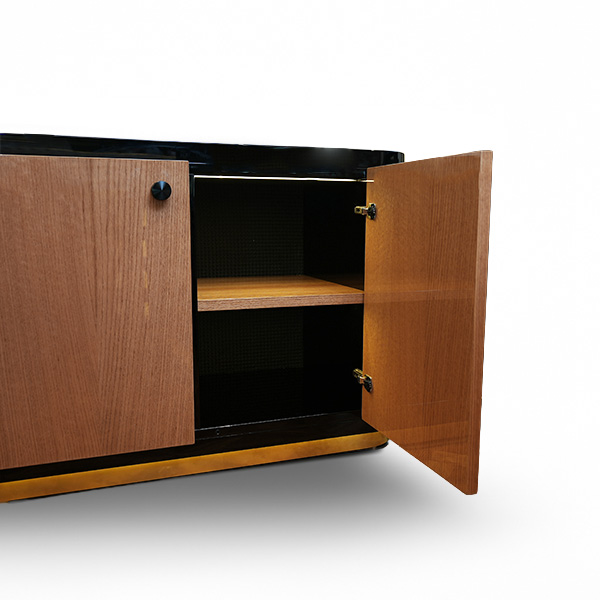 Armaiti Credenza