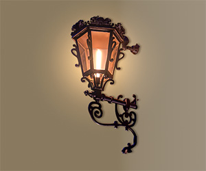 Wall Lanterns | Della Luxury Outdoor Lights