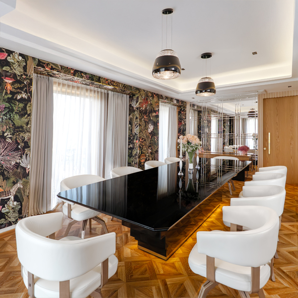 Kuhan Dining table