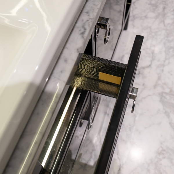 Della Luxury Bathrooms Kuhan Collection Floor Standing Single Vanity