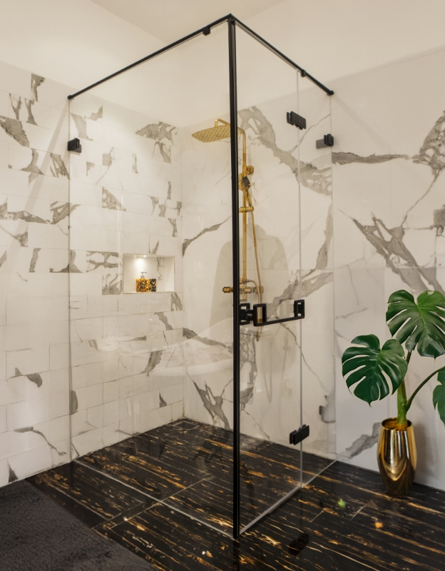 Nicolas Collection | Della Luxury Shower Cubicles