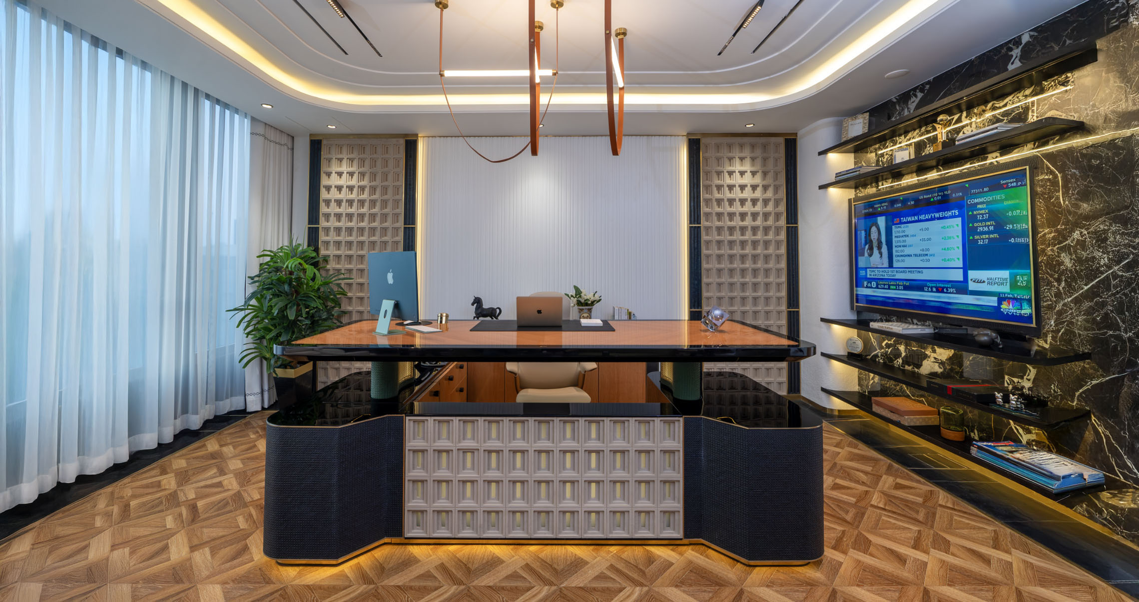 Della Luxury Office Lights