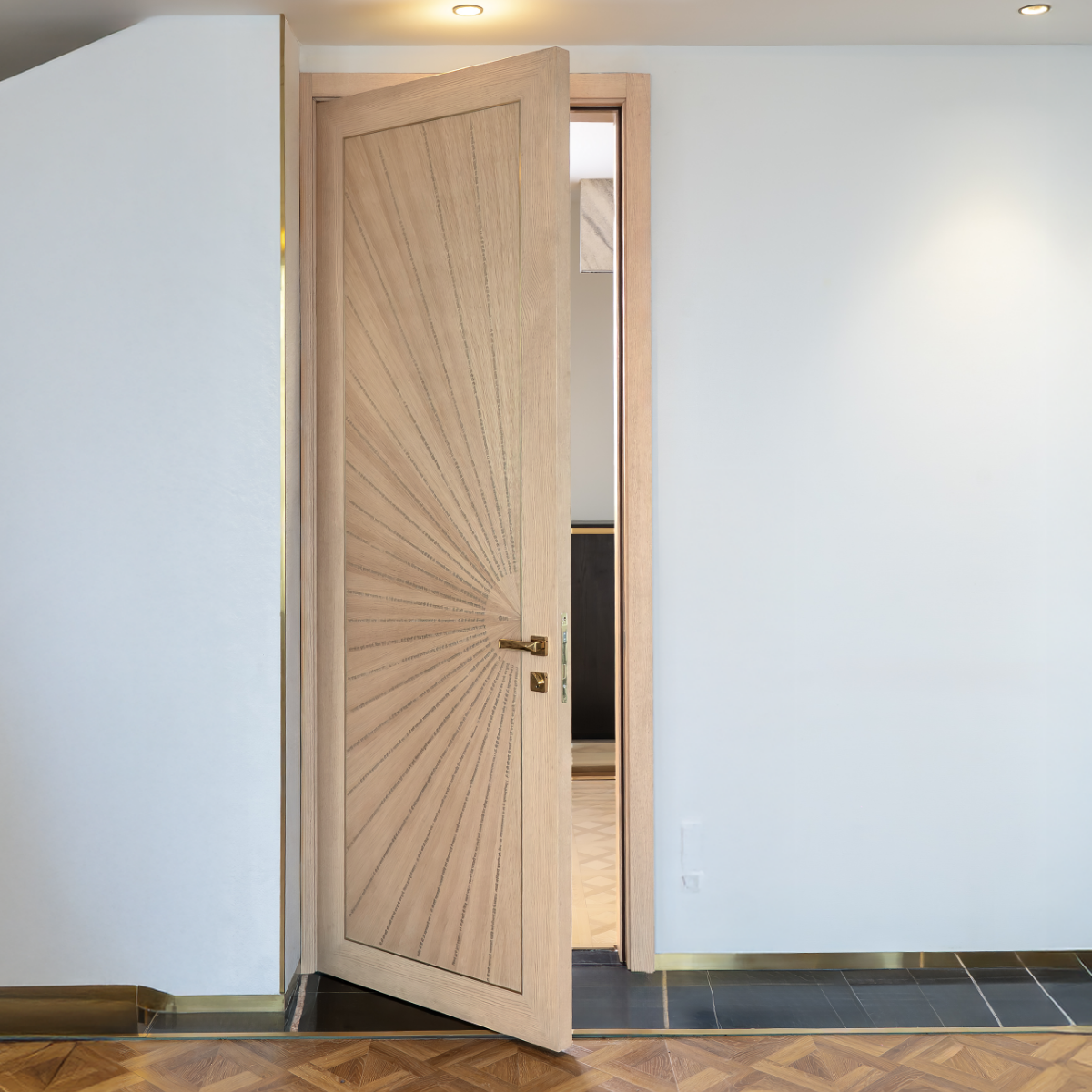 3.Ahurani Door Product