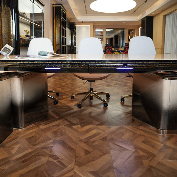 Borzo Management Cabin Desk