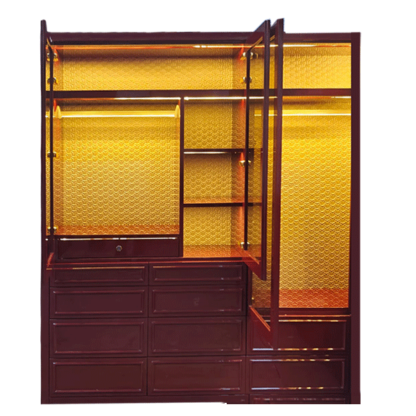 Zorah Walk in Wardrobe