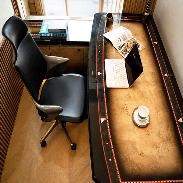 Sam Senior Management Desk