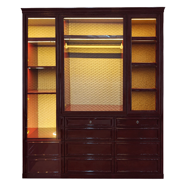 Zorah Walk in Wardrobe