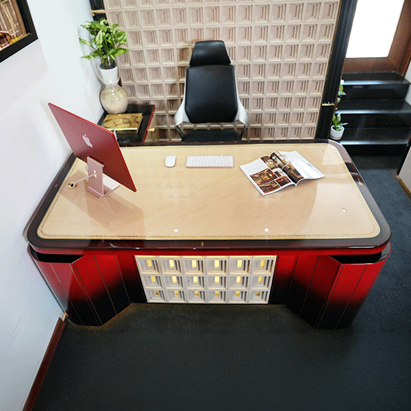 S Cabin Desk
