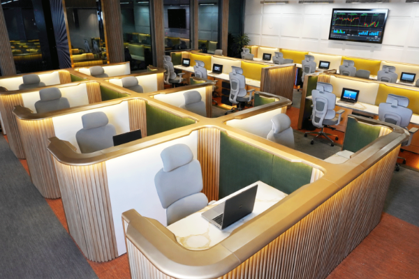 Della Luxury Office Workstations