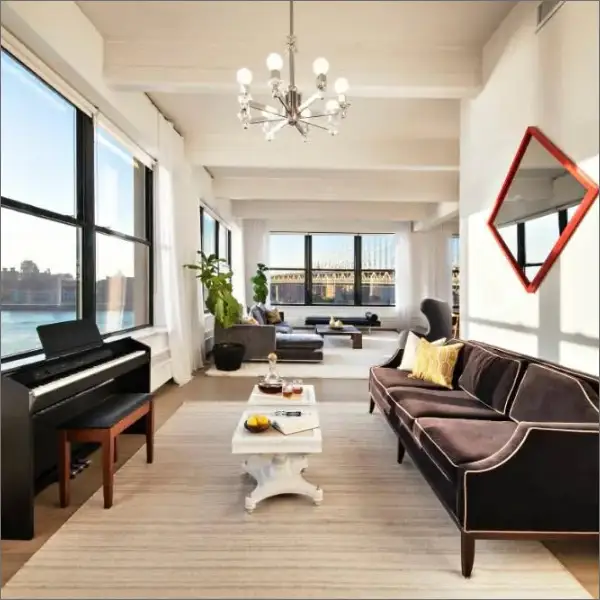 Anne Hathaway’s Dumbo Loft
