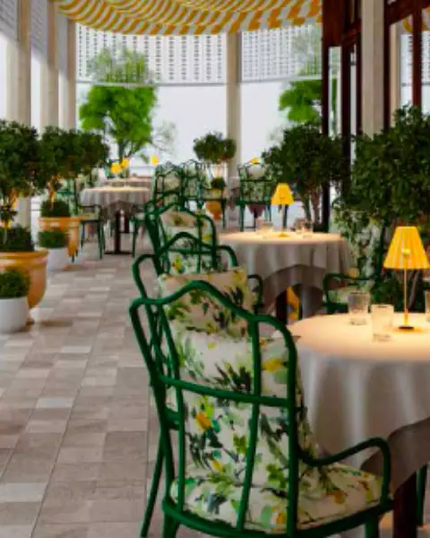 Rowleys Restaurant-Hotel Interiors